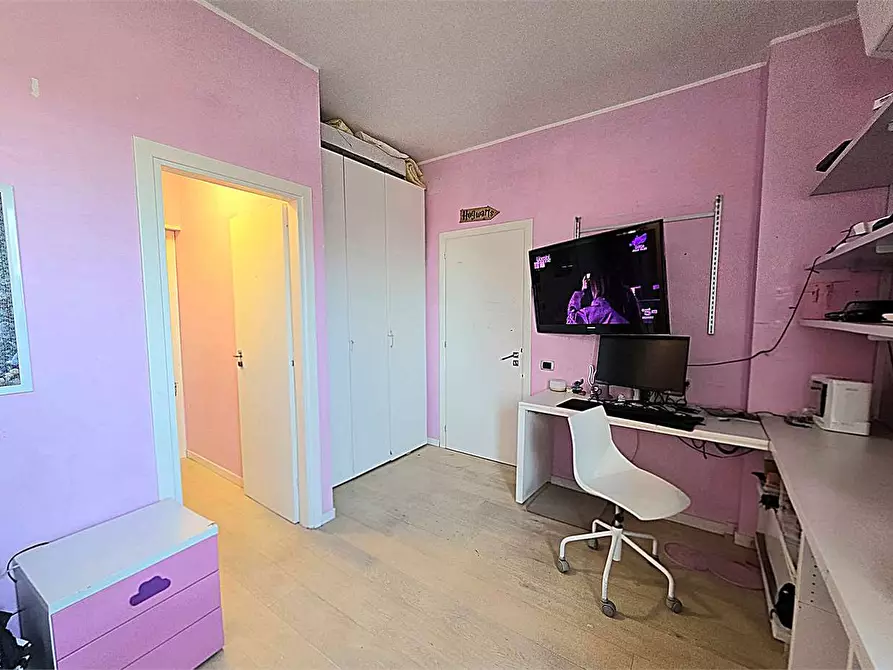 Immagine 34 di Attico in vendita  in VIA BAARLAM DA SEMINARA a Catanzaro