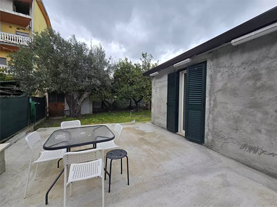 Immagine 23 di Villa in vendita  a Catanzaro