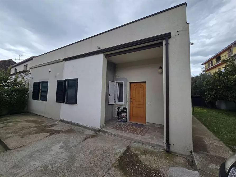 Immagine 30 di Villa in vendita  a Catanzaro