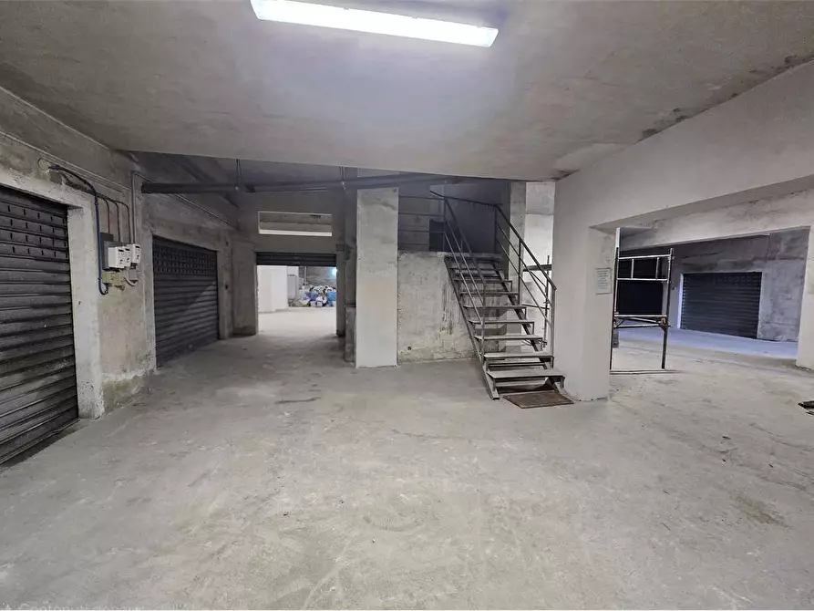 Immagine 8 di Garage in affitto  in Via Lido Squillace 5 a Catanzaro