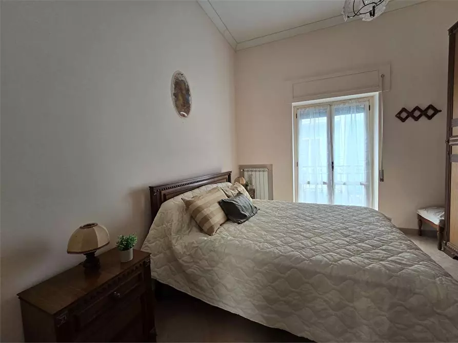Immagine 10 di Appartamento in vendita  in VIA TOMMASO GULLI a Catanzaro