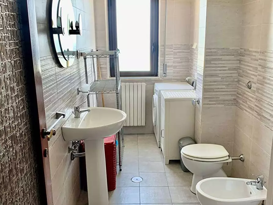 Immagine 13 di Appartamento in affitto  a Catanzaro