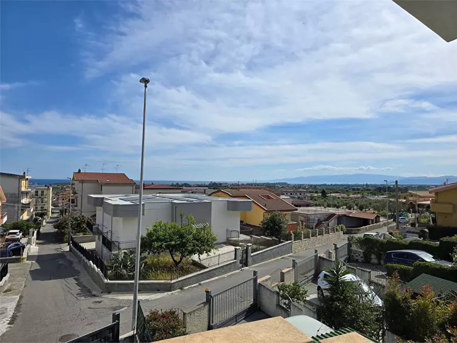 Immagine 31 di Villetta a schiera in vendita  in Via iuzzolino 37 a Sellia Marina