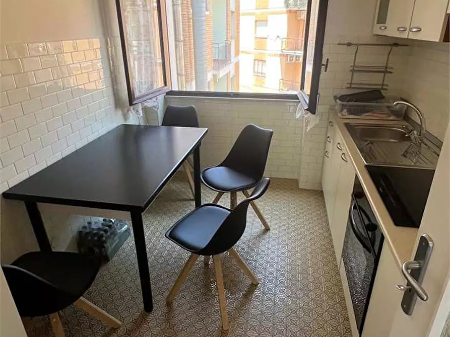 Immagine 3 di Quadrilocale in affitto  in via lungomare  313 a Catanzaro