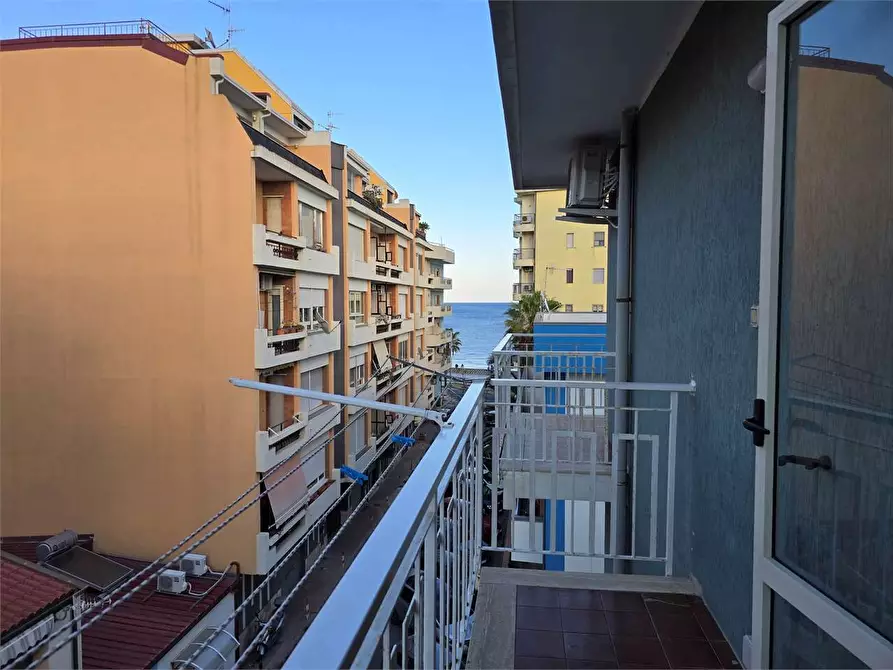 Immagine 7 di Trilocale in affitto  in Via Napoli a Catanzaro