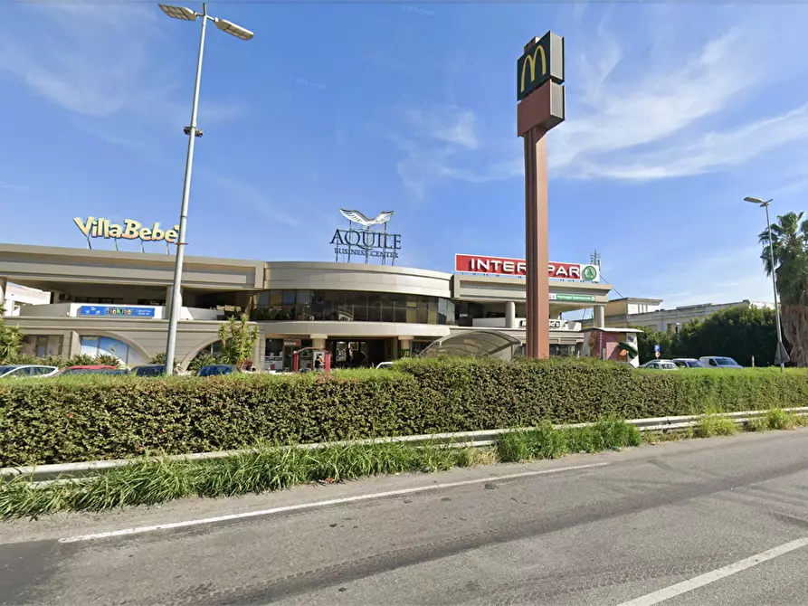 Immagine 8 di Ufficio in vendita  in Via Lucrezia della Valle  a Catanzaro