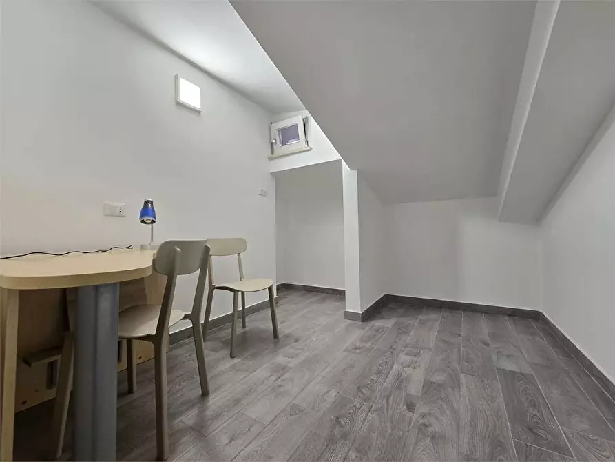 Immagine 8 di Appartamento in affitto  a Catanzaro