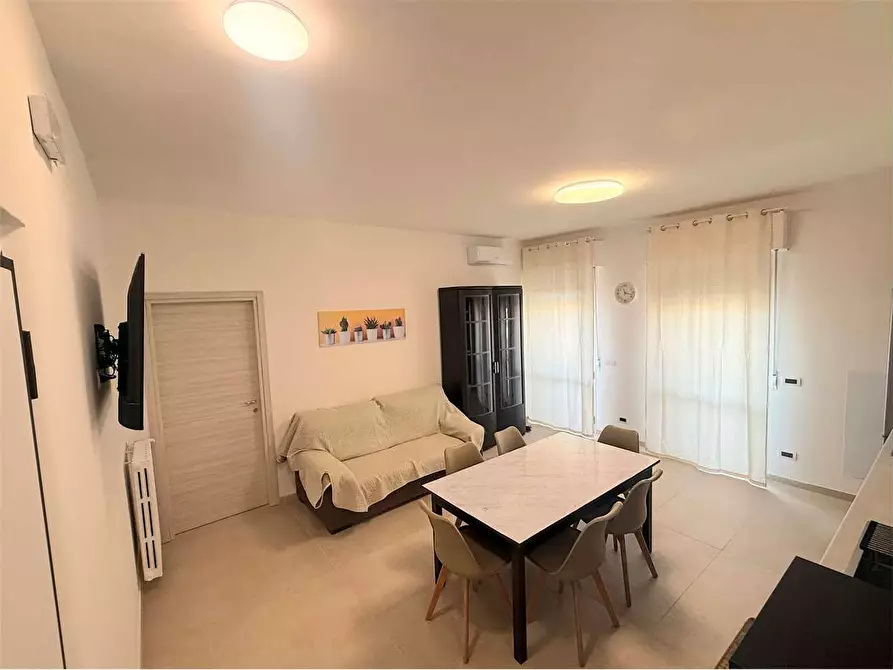Immagine 3 di Appartamento in affitto  in Via Enrico aristippo  a Catanzaro