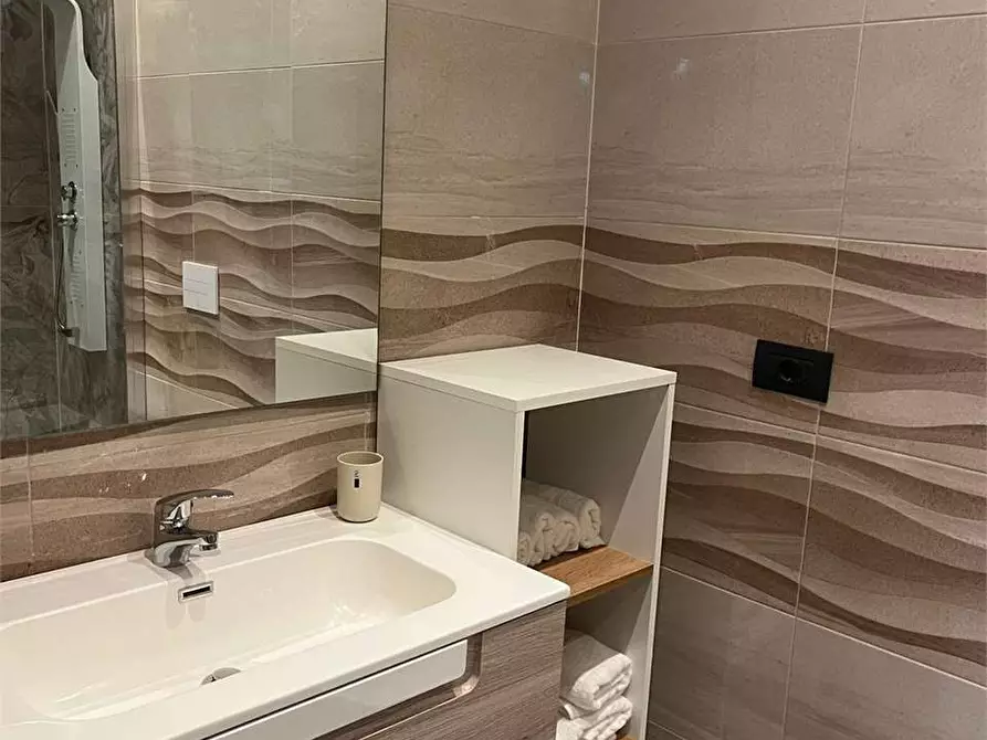 Immagine 8 di Appartamento in affitto  in VIA CARLO PISACANE  a Catanzaro