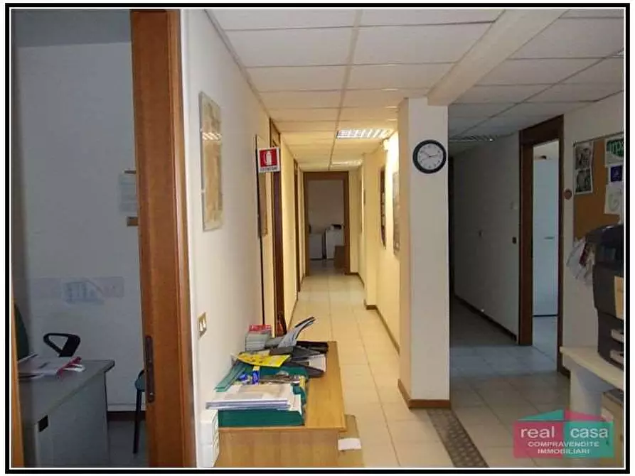 Immagine 4 di Ufficio in vendita  in via piave a Modena