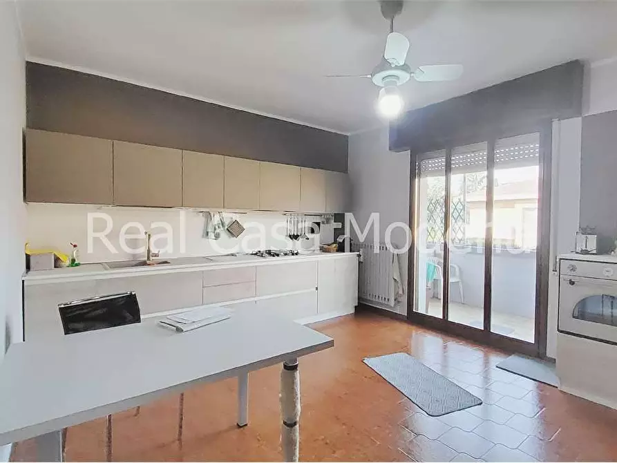 Immagine 6 di Porzione di casa in vendita  a Modena