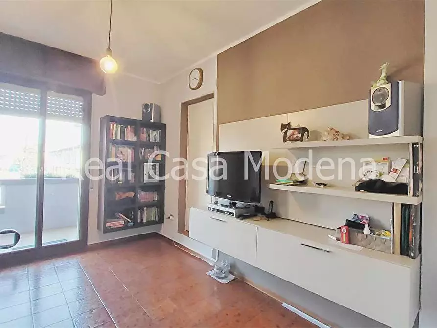 Immagine 4 di Porzione di casa in vendita  a Modena