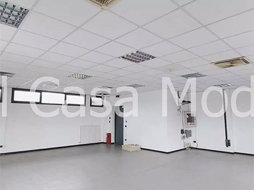 Immagine 6 di Ufficio in vendita  in Via Emilia Est a Modena