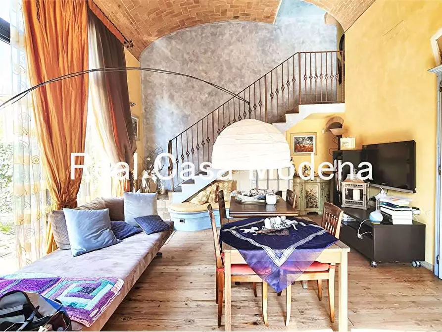 Immagine 6 di Rustico / casale in vendita  in Via Canaletto a Modena