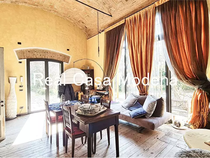 Immagine 8 di Rustico / casale in vendita  in Via Canaletto a Modena