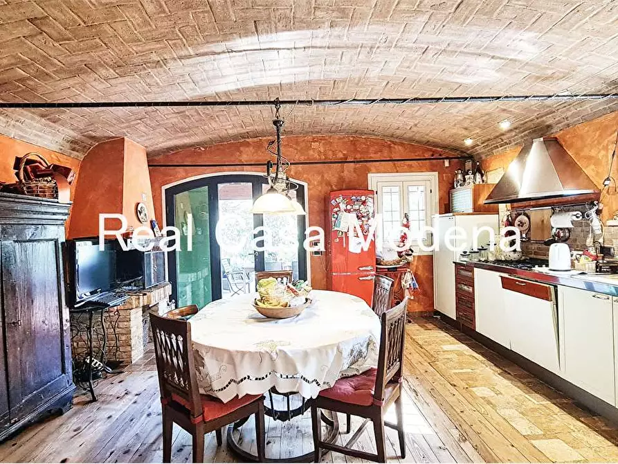 Immagine 4 di Rustico / casale in vendita  in Via Canaletto a Modena