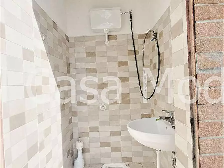 Immagine 12 di Capannone industriale in vendita  a Modena