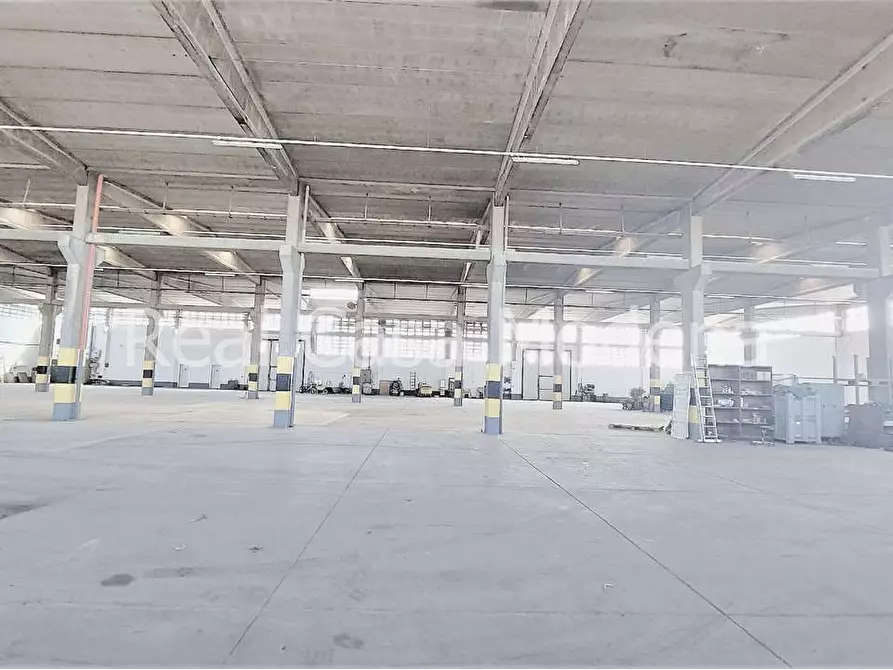 Immagine 24 di Capannone industriale in vendita  a Modena