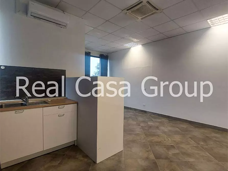 Immagine 8 di Ufficio in affitto  in Via Emilia Est a Modena