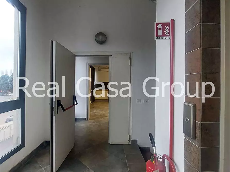 Immagine 11 di Ufficio in affitto  in Via Emilia Est a Modena