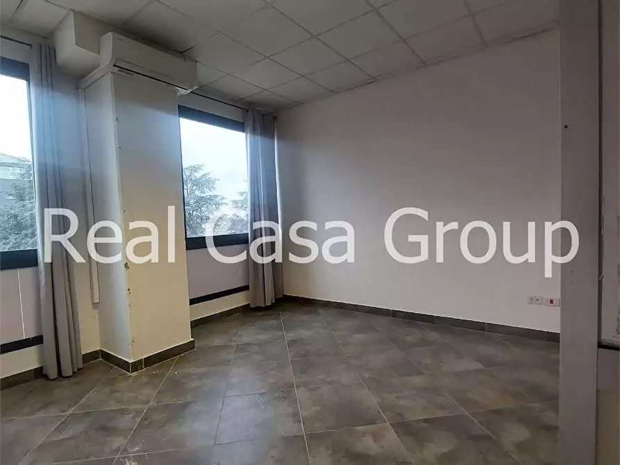 Immagine 12 di Ufficio in affitto  in Via Emilia Est a Modena