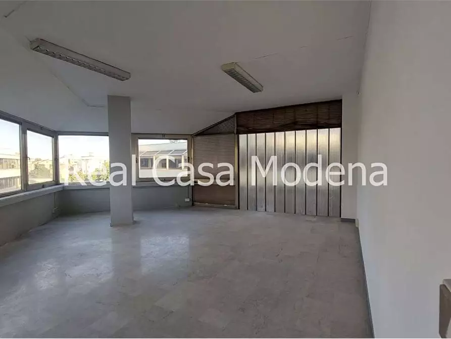 Immagine 3 di Ufficio in affitto  in Via Cagliostro a Modena