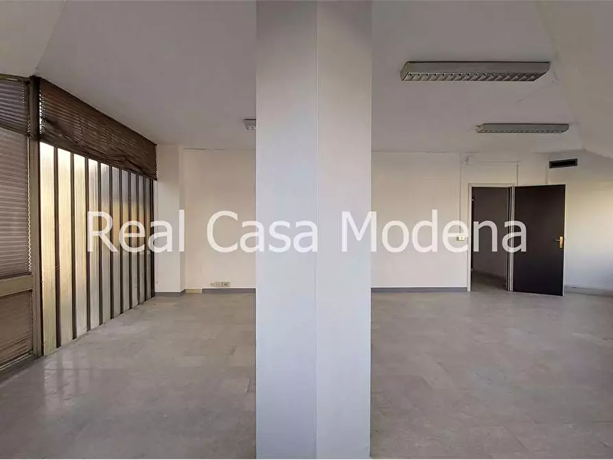 Immagine 4 di Ufficio in affitto  in Via Cagliostro a Modena