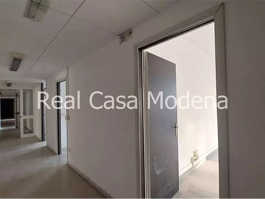 Immagine 24 di Ufficio in affitto  in Via Cagliostro a Modena