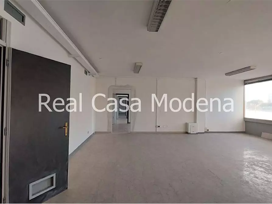 Immagine 4 di Ufficio in affitto  in Via Cagliostro a Modena