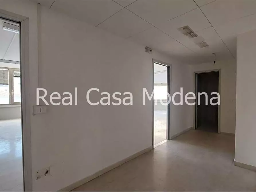 Immagine 6 di Ufficio in affitto  in Via Cagliostro a Modena