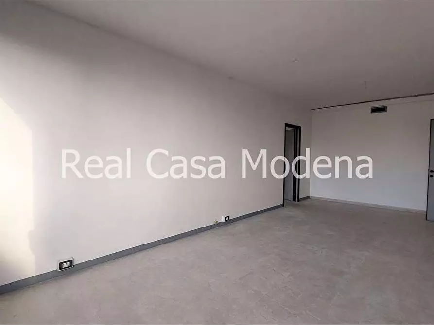 Immagine 9 di Ufficio in affitto  in Via Cagliostro a Modena