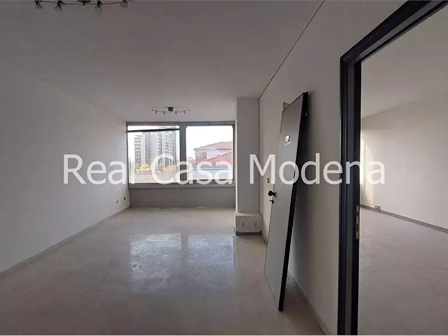 Immagine 10 di Ufficio in affitto  in Via Cagliostro a Modena