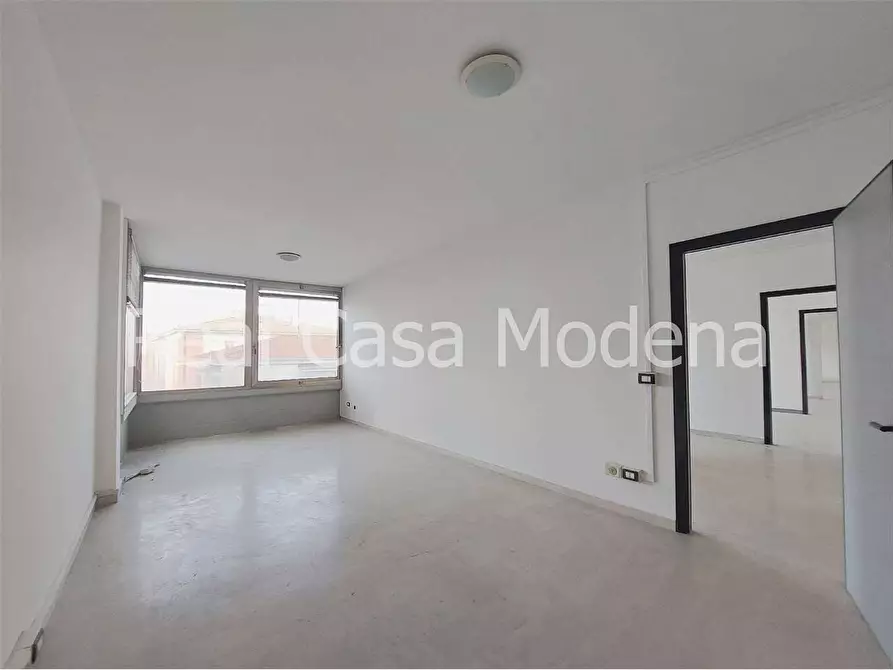Immagine 18 di Ufficio in affitto  in Via Cagliostro a Modena