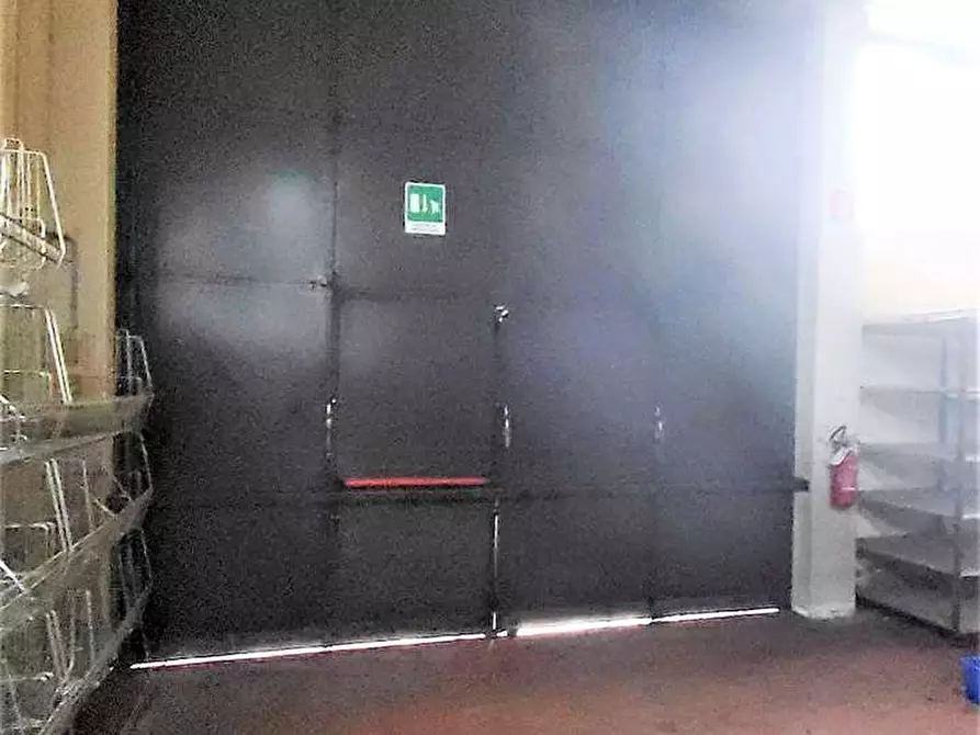 Immagine 11 di Capannone industriale in affitto  in Strada Cognento a Modena