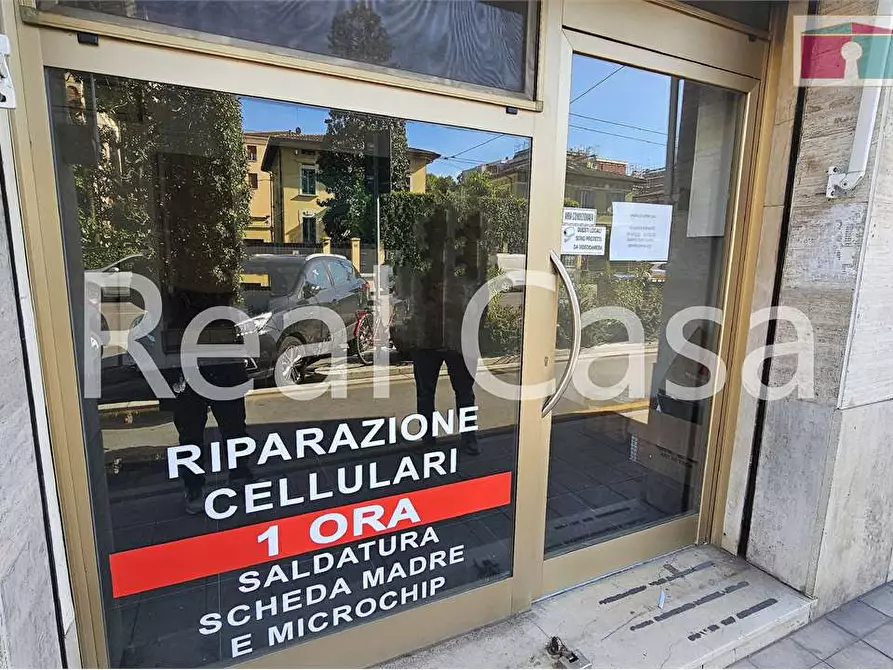 Immagine 1 di Laboratorio in affitto  in Via Emilia est 145 a Modena