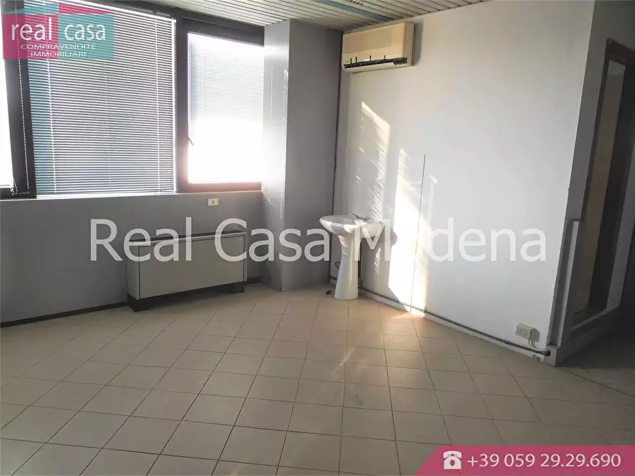 Immagine 11 di Ufficio in vendita  in Via Giardini Nord a Formigine