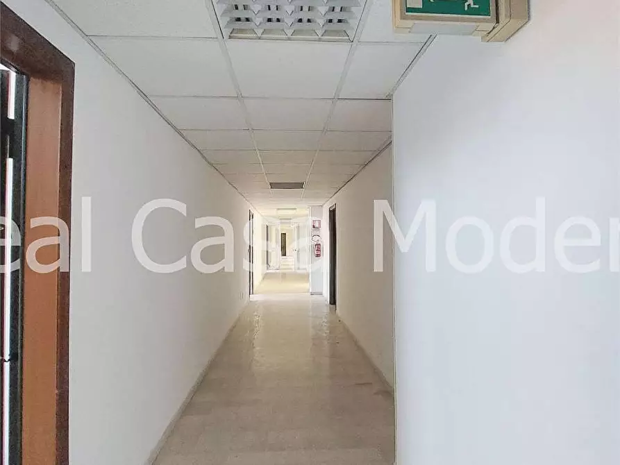 Immagine 12 di Ufficio in vendita  in Via Cagliostro a Modena