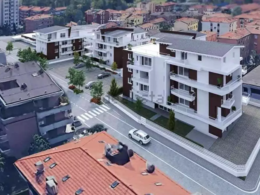 Immagine 3 di Attico in vendita  in Via Udine a Modena