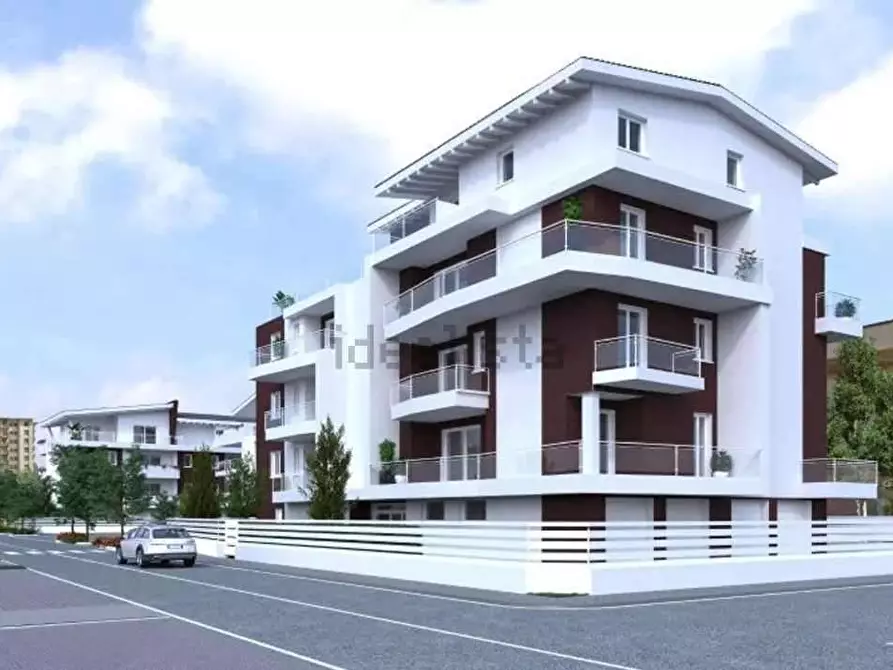 Immagine 6 di Attico in vendita  in Via Udine a Modena