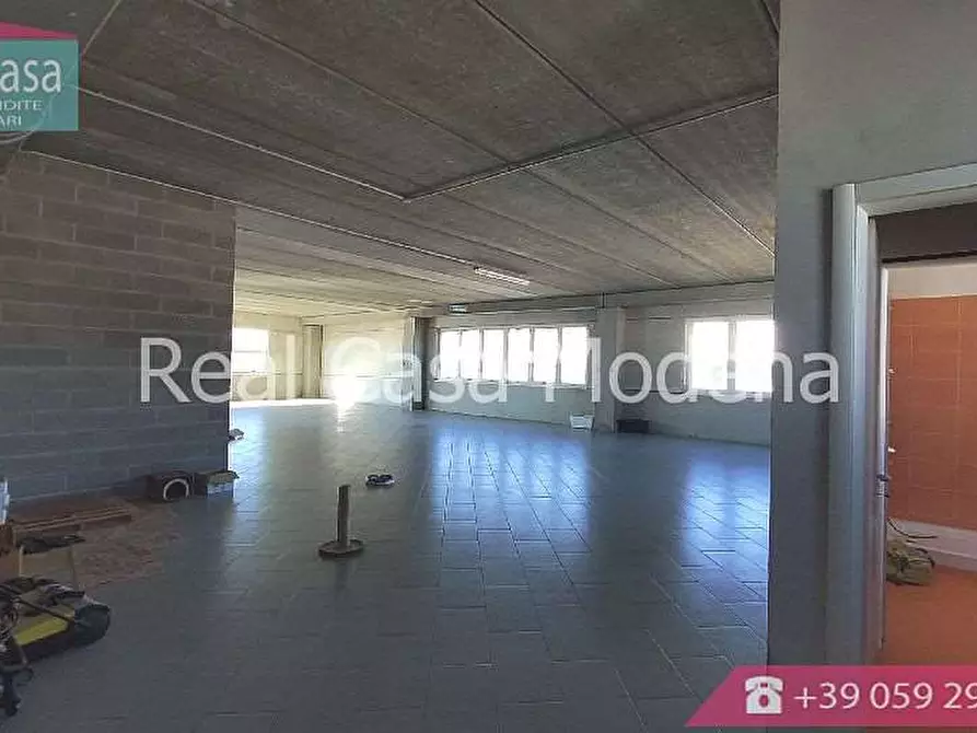 Immagine 5 di Ufficio in affitto  a Modena