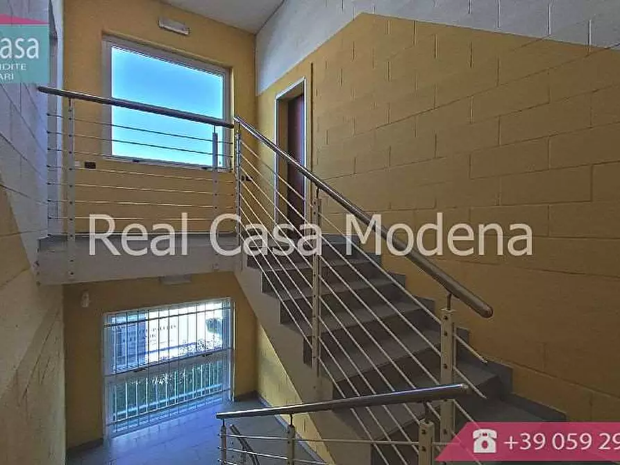 Immagine 6 di Ufficio in affitto  a Modena