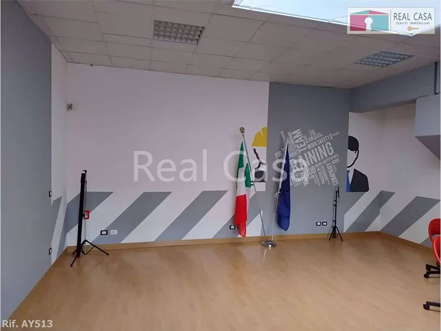 Immagine 4 di Ufficio in affitto  in Viale Ovidio a Modena