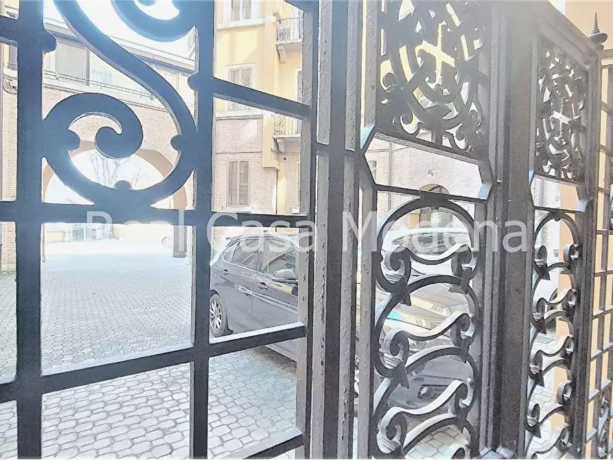 Immagine 2 di Appartamento in vendita  a Modena