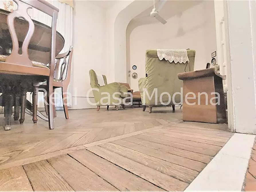 Immagine 7 di Appartamento in vendita  a Modena