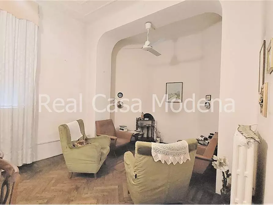 Immagine 9 di Appartamento in vendita  a Modena