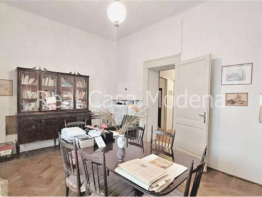 Immagine 21 di Appartamento in vendita  a Modena