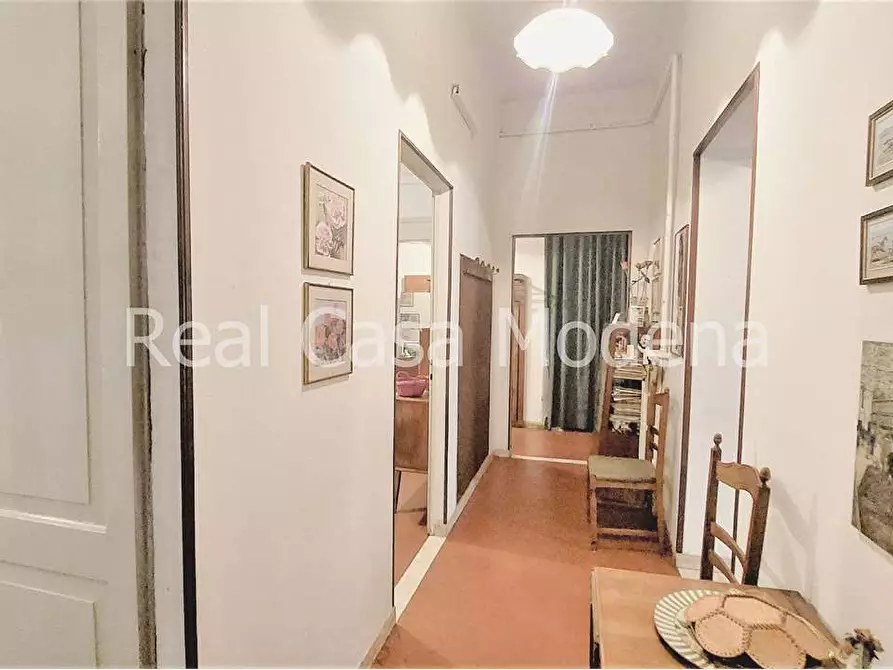 Immagine 26 di Appartamento in vendita  a Modena