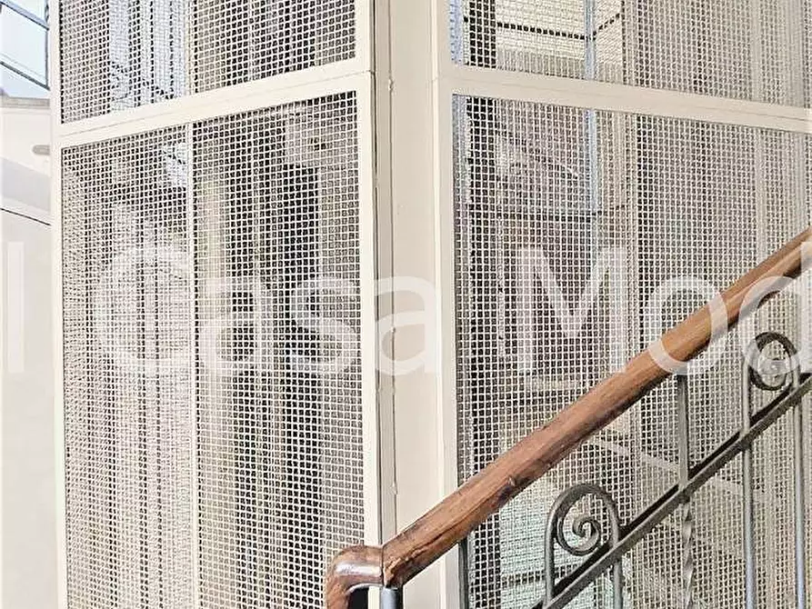 Immagine 28 di Appartamento in vendita  a Modena