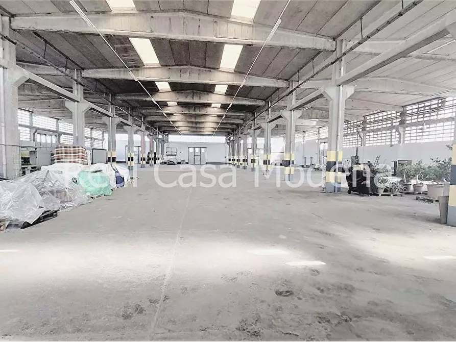 Immagine 7 di Capannone industriale in vendita  a Modena