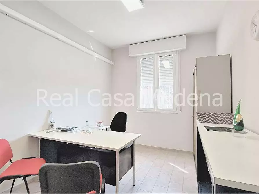 Immagine 21 di Capannone industriale in vendita  a Modena